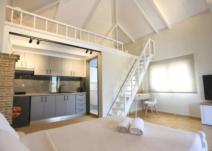 Manthos Beachfront Apartments